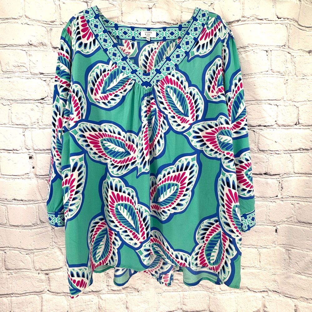 Crown & Ivy Top Women's 2X Plus Turquoise Multicolor Blouse